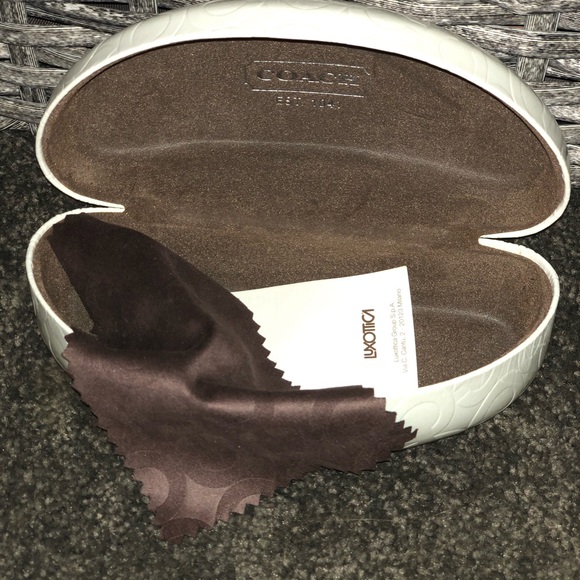 Coach Glasses - Picture 2 of 4